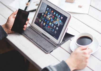 续约：某塑胶制品（东莞）有限公司“人才招聘与选拔“项目续约。